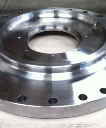 Flangia eseguita su Mazak Integrexe-500H II