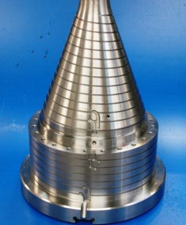 Convogliatore spiralato conico eseguito su Mazak INTEGREXe-500H II
